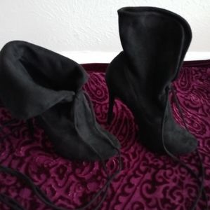 7.5 lillian tie up bootie heels new never worn